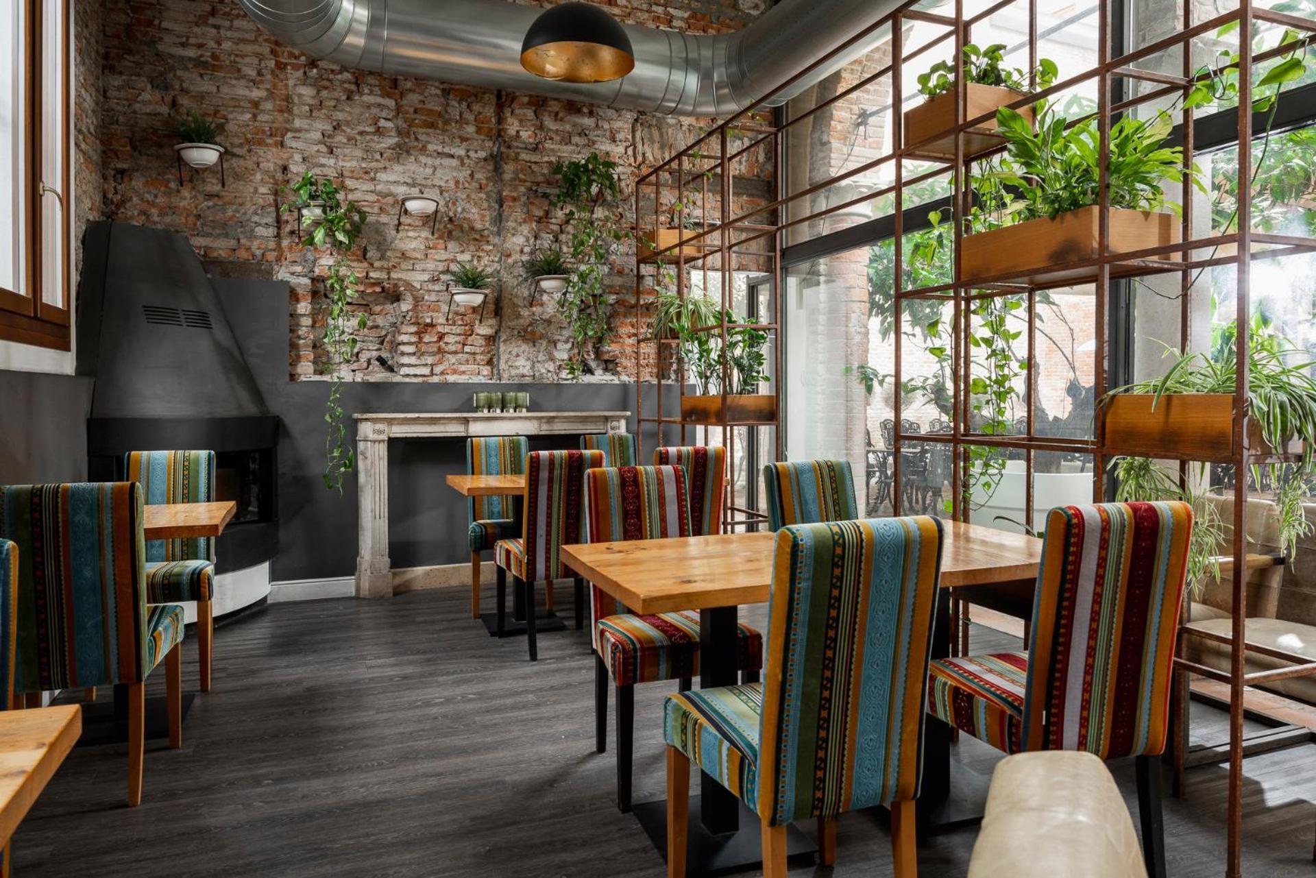 Maxxim Hotel & Loft 페라라 외부 사진